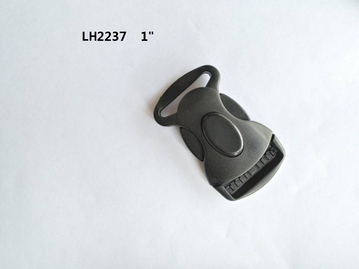 LH2237  1寸